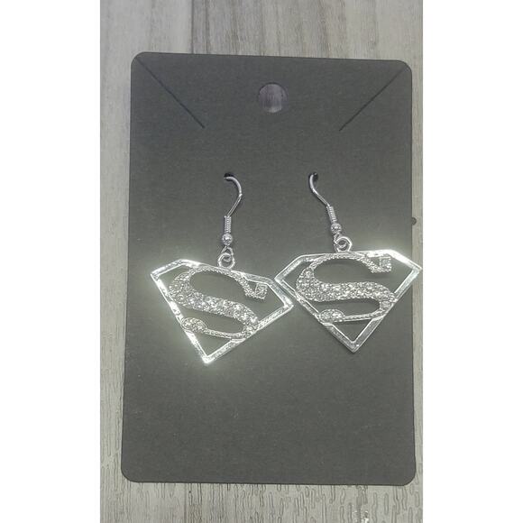 Superman emblem crystal dangle earrings - Picture 4 of 4